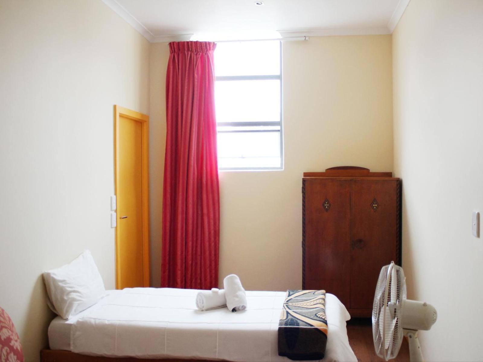 Scalabrini Accommodation Cape Town Room photo